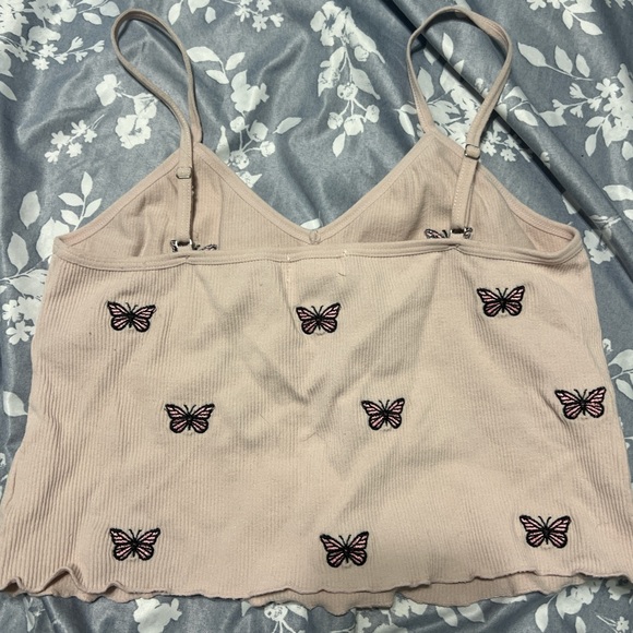 light pink ribbed tank top with embroidered butterflies - Picture 2 of 3